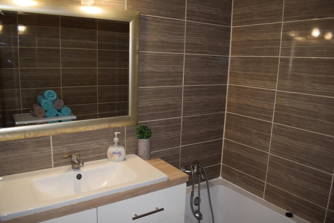 Apartament M-5 - 74M2 Częstochowa Exteriör bild