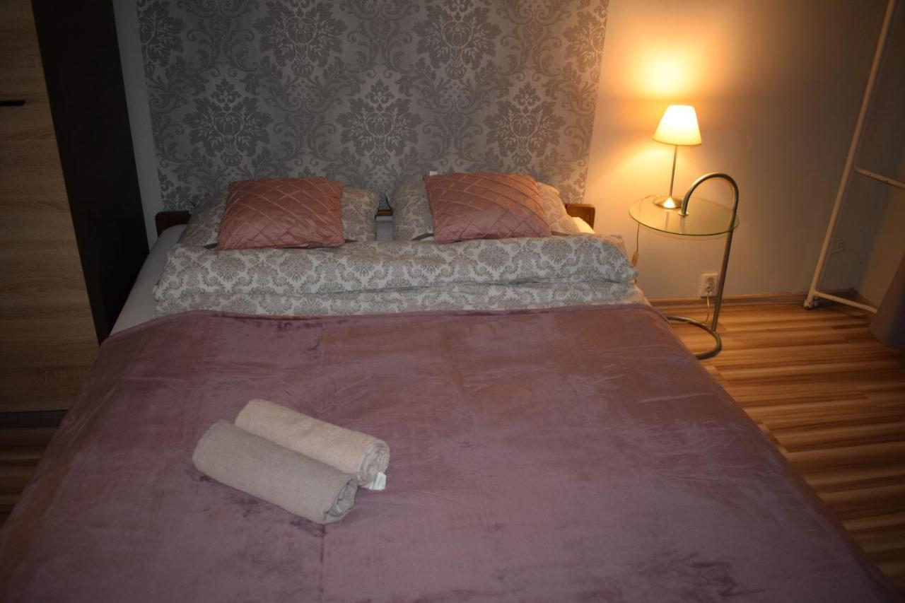 Apartament M-5 - 74M2 Częstochowa Exteriör bild