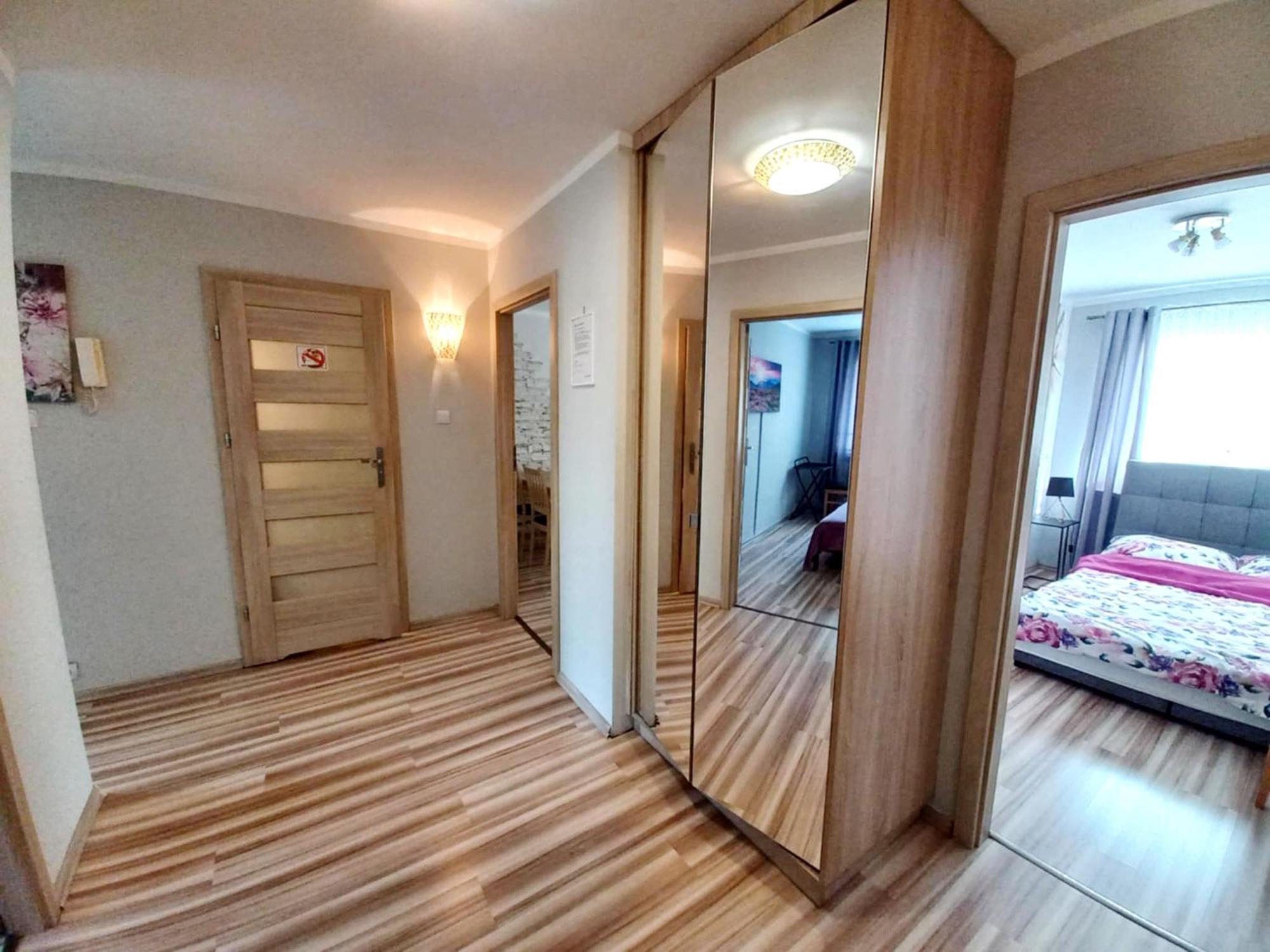 Apartament M-5 - 74M2 Częstochowa Exteriör bild
